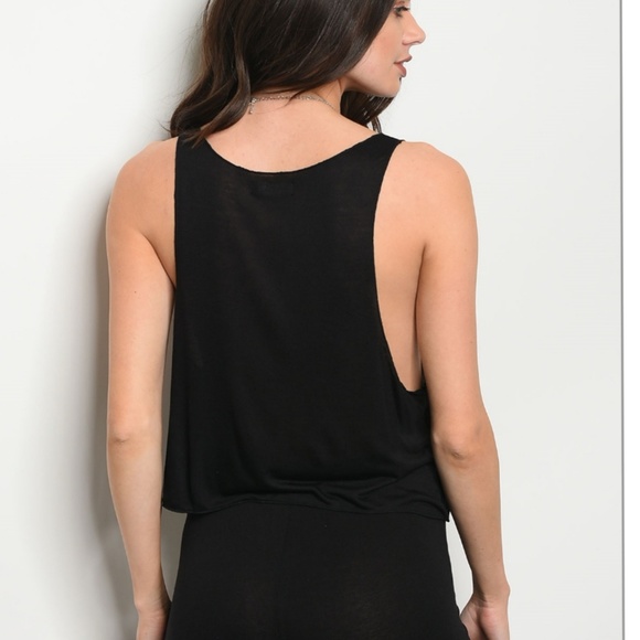 ❣ARRIVAL❣!💋 BLACK "BABY GIRL ROSES" PRINT TOP  - Picture 3 of 3